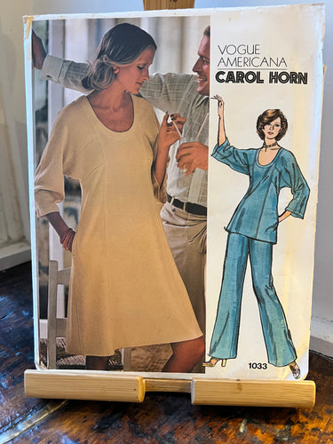 Vintage Vogue #1033 Size 16. Carol Horn