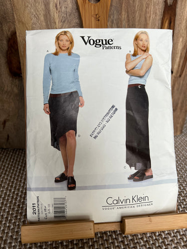 Vogue Pattern #2011 Calvin Klein Size 6-8-10  Cut at Size 10