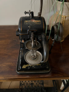 RARE Bonis "Never Stop"     Fur / Leather Sewing Machine