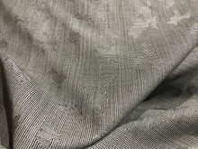 Load image into Gallery viewer, Grey Woven Stretch Suiting 100% Wool.   1/4 Metre Price