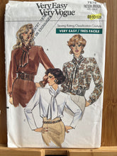 Load image into Gallery viewer, Vintage Vogue #7672 Size 8-10-12
