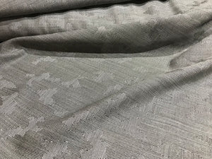 Grey Woven Stretch Suiting 100% Wool.   1/4 Metre Price
