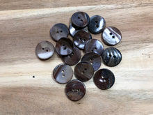 Load image into Gallery viewer, Brown 3/4&quot; Mussel Shell.     Price per button