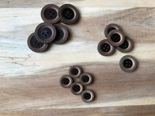 Brown Wood Etched Rim Button     Price per Button