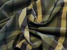 Load image into Gallery viewer, Designer Large Green Check 100% Cotton Twill.   1/4 Metre Price
