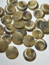 Load image into Gallery viewer, Two Tone Beige  3/4" 2 Hole buttons  Blowout   Pkg of 13