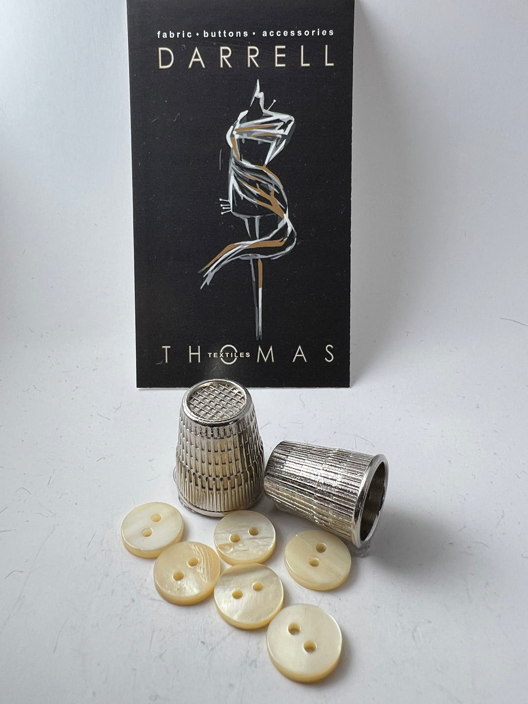 Ivory Glossy MOP Button