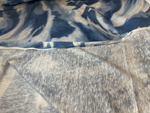 Load image into Gallery viewer, Blue Cloud Knit 95% Polyester 5% Spandex.  1/4 Meter Price