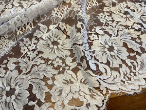 #1170  White Solstice Double Scalloped Chantilly Lace Remnant.