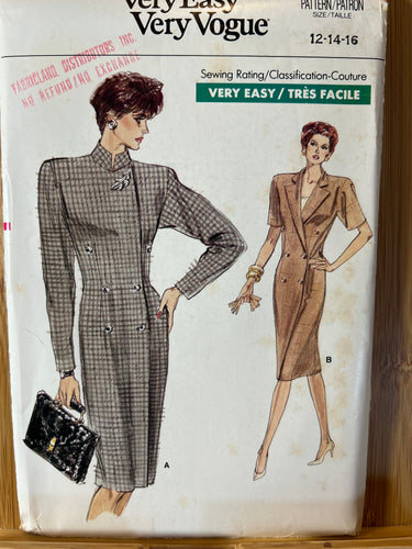 Vogue Sewing Pattern #7061  Size 12-14-16