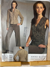 Load image into Gallery viewer, Vogue Sewing Pattern #2987  Size 18-20-22