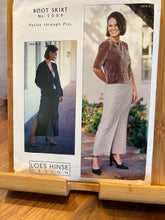 Load image into Gallery viewer, #5009 Boot Skirt Loes Hinse Design Pattern XXS - XXL