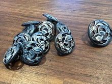 Load image into Gallery viewer, Floral Filigree Button.   Price per Button