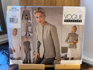 Vogue Pattern #2076 Size 12-14-16