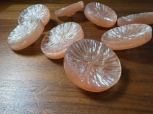 Load image into Gallery viewer, Peach Vintage Coat Button Blowout    Price for 8 buttons