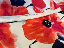 Load image into Gallery viewer, Designer Large Red Poppy 100% Cotton 171,000 DR 75% off!! 1/4 Metre Price