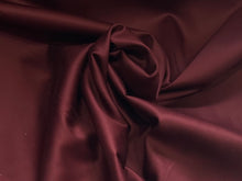 Load image into Gallery viewer, Bordeaux 100% Cotton Shirting.    1/4 Metre Price
