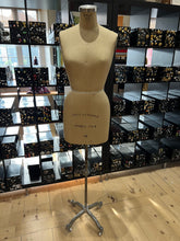 Load image into Gallery viewer, Authentic Professional Wolfe Dress form Size 14