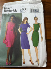 Load image into Gallery viewer, Butterick Pattern #5947 Size 16-24