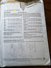 Load image into Gallery viewer, Butterick Pattern #5947 Size 16-24