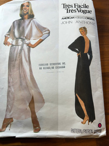 Rare Vogue #2075  Size 12