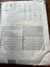 Load image into Gallery viewer, Vogue #1355  Size 6-8-10