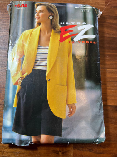 Vintage Vogue #8313  Size 6-8-10