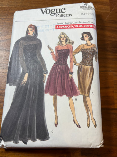 Vintage Vogue #7643 Size 14-16-18