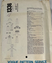 Load image into Gallery viewer, RARE Vintage Vogue #1336 Doll Pattern