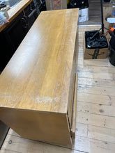 Load image into Gallery viewer, Pine 6 Drawer Dresser
