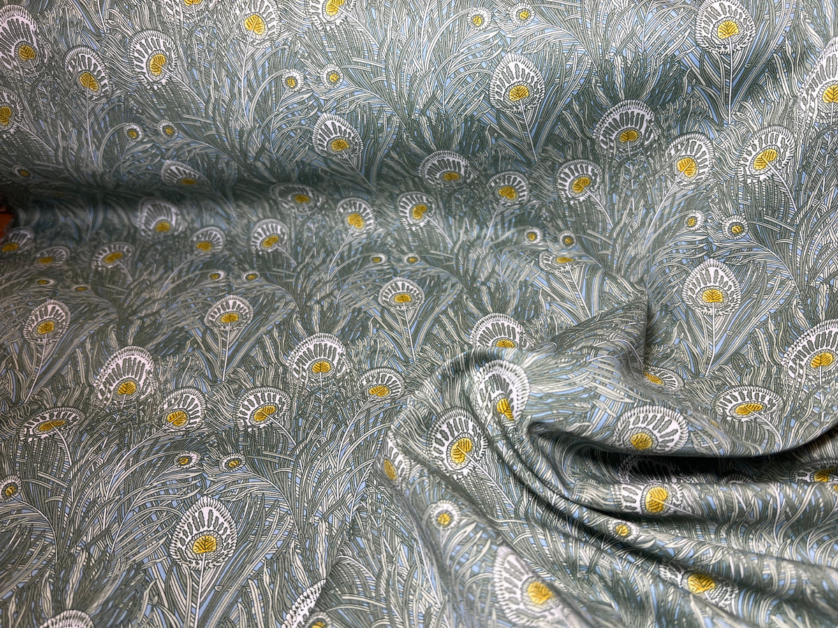 Mint Green Queen Hera Liberty of London 100% Cotton Tana Lawn. 1/4 Met ...