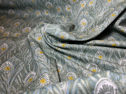 Mint Green Queen Hera Liberty of London 100% Cotton Tana Lawn.   1/4 Metre Price