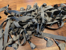 Load image into Gallery viewer, Tassel Trim 5 Metres