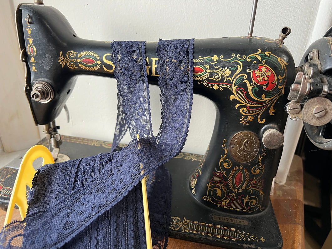 Navy Blue Scalloped Lingerie Lace  - Nylon & Spandex.     1 Metre Price