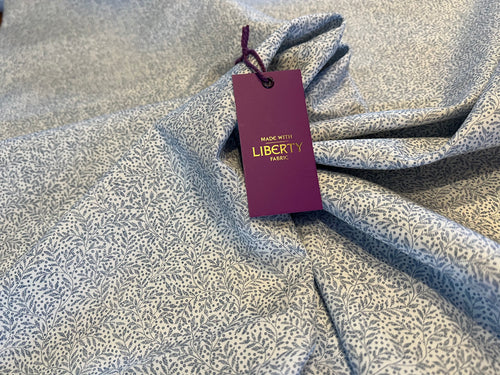 Liberty Derwent Vine Kingley 100% Cotton.   1/4 Metre Price