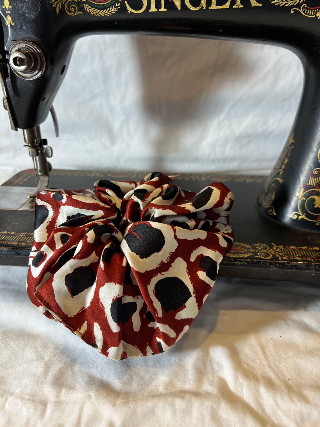 Designer Large Modern Leopard 100% Silk  Scrunchie