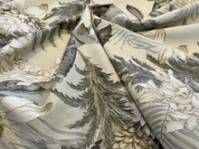 Load image into Gallery viewer, Waikiki Garden 100% Cotton. 15,000 DR 70% off!! 1/4 Metre Price