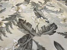 Load image into Gallery viewer, Waikiki Garden 100% Cotton. 15,000 DR 70% off!! 1/4 Metre Price