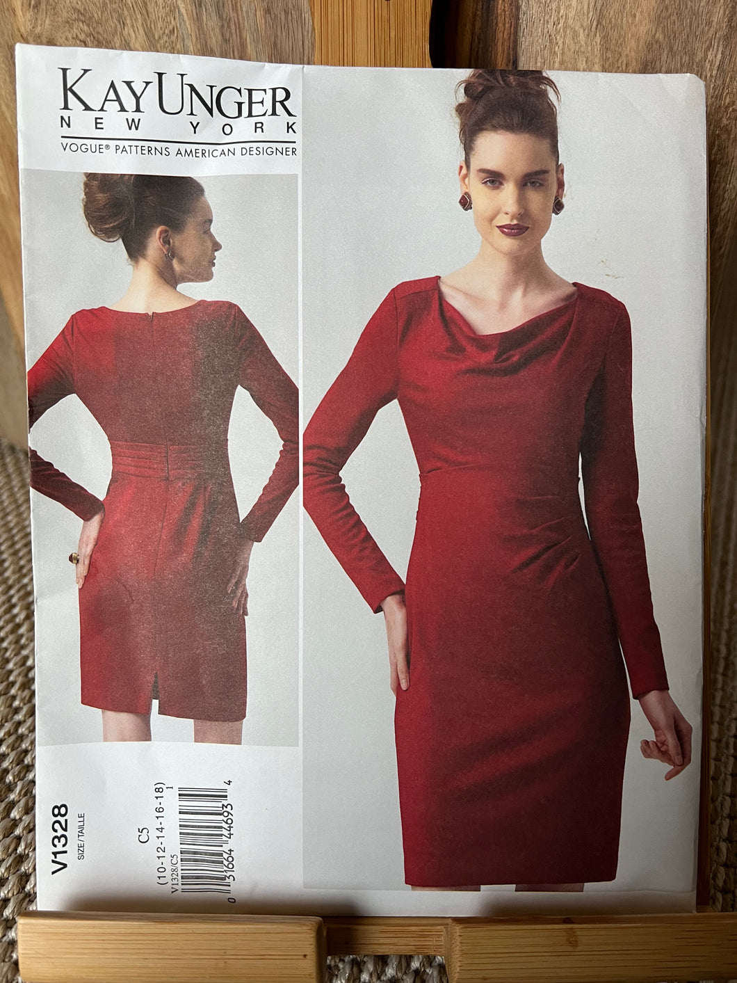 Vintage Vogue Pattern #1328  Kay Unger  Size 10-12-14-16-18