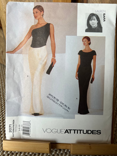 Vintage Vogue Pattern #2071   Lauren Sara Size 6-8-10