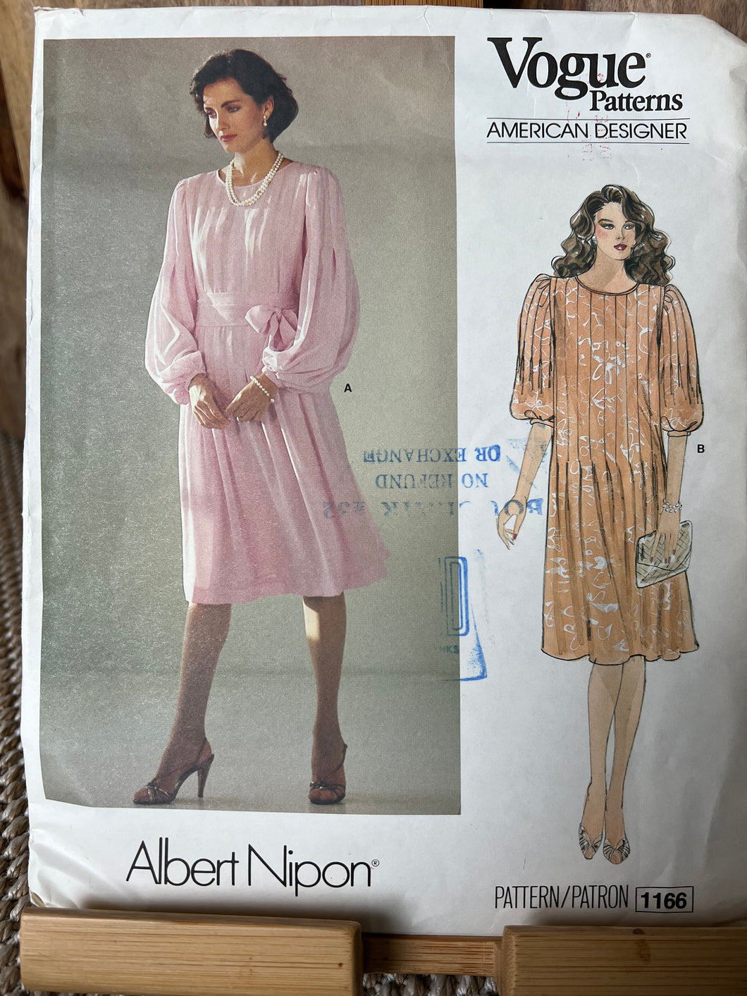 Rare Vintage Vogue Pattern #1166  Albert Nipon Size 10