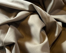 Load image into Gallery viewer, FF#192 Reversible Double Knit 47% Wool 43% Cotton 10% Polyamid Remnant 90% Off!! 2x available