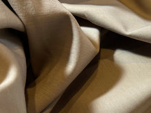 Load image into Gallery viewer, FF#192 Reversible Double Knit 47% Wool 43% Cotton 10% Polyamid Remnant 90% Off!! 2x available
