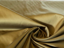 Load image into Gallery viewer, Moss Green Italian 100% Cotton Shirting.    1/4 Metre Price