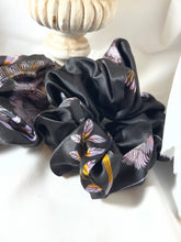 Load image into Gallery viewer, Black &amp; Lavender Floral 100% Silk Charmeuse Scrunchie
