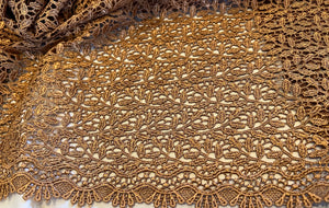 Exclusive Caramel Double Scalloped Lace 59% Nylon 41% Rayon.  1/4 Metre Price