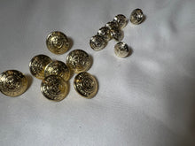 Load image into Gallery viewer, Genuine Vintage Canadian Militia Metal Button Button