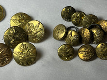Load image into Gallery viewer, Genuine Vintage WWII RCAF Royal Canadian Air Force Military Button