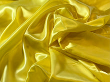 Load image into Gallery viewer, Designer Yellow Rose 100% Bemberg Lining.    1/4 Metre Price
