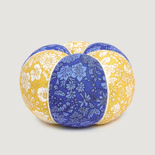 Load image into Gallery viewer, Liberty Round Pin Cushion - Preorder